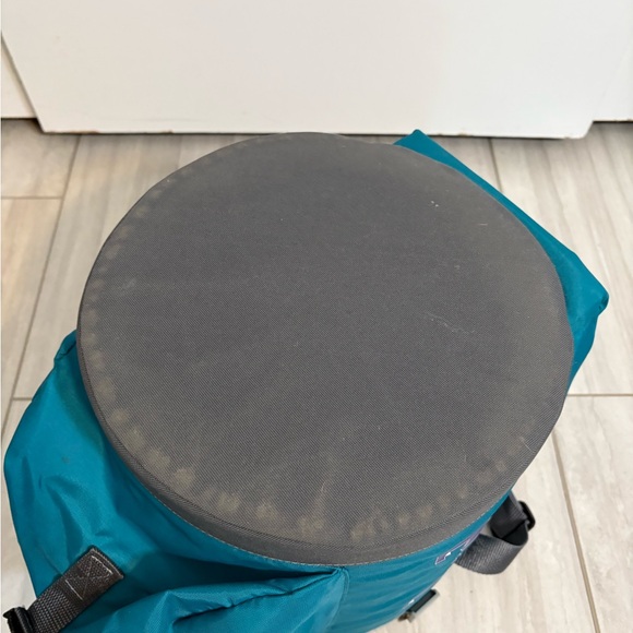 Vintage Budweiser Chest Cooler Retro Bright Colors Portable - Good Condition - Picture 14 of 16